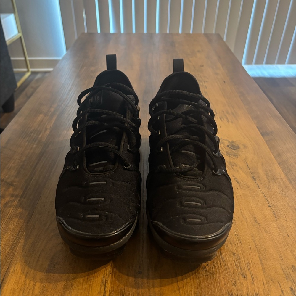 Nike vapor max black